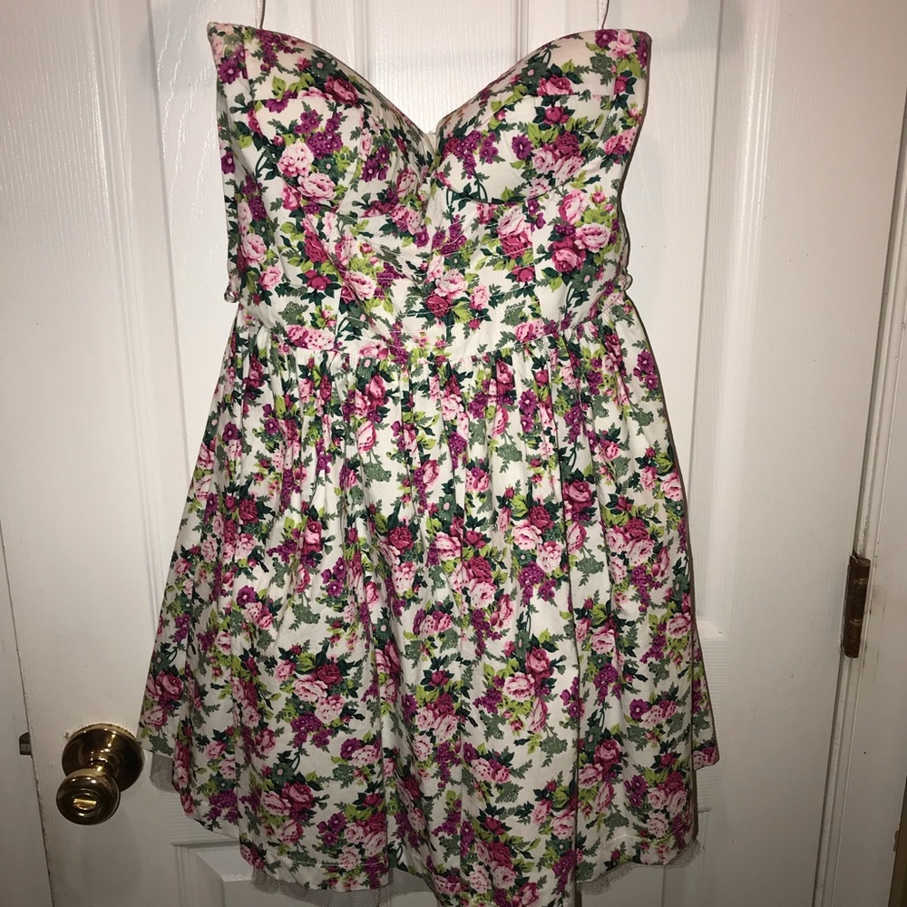 Floral Print Strapless Dress
